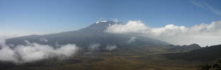 Jour 3. Sommet du Kilimanjaro (Kibo), vu du Shira Ridge.